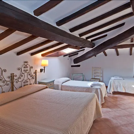 Hotel Villa Cheli-2